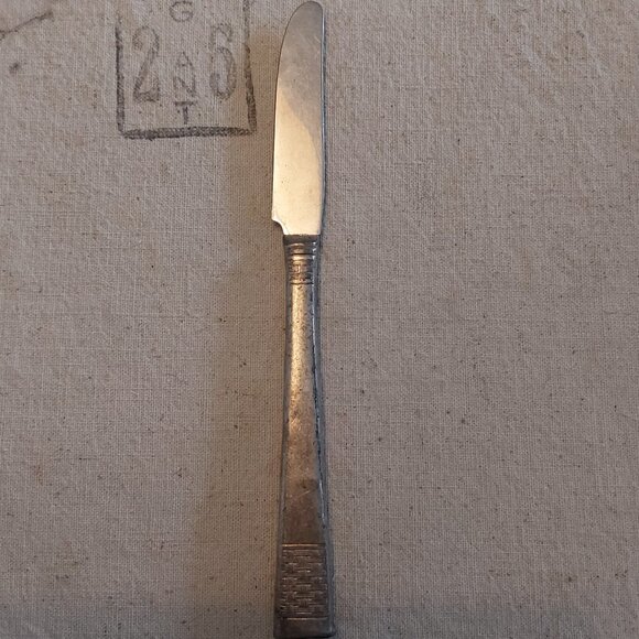 Vintage NS Co Silver plate knife with basket pattern handle - Picture 1 of 5